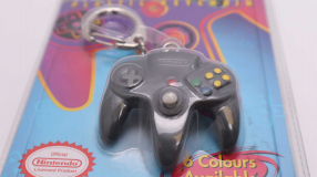 Screenshot på N64 Controller Plastic Keychain Black Officiell (Nytt)