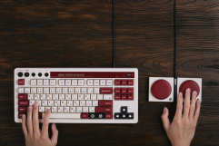 Screenshot på 8Bitdo Retro Mechanical Keyboard - Fami Edition